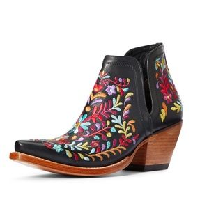 SOLD OUT and hard to get, brand new Ariat Dixon Floral booties, women’s 8 B